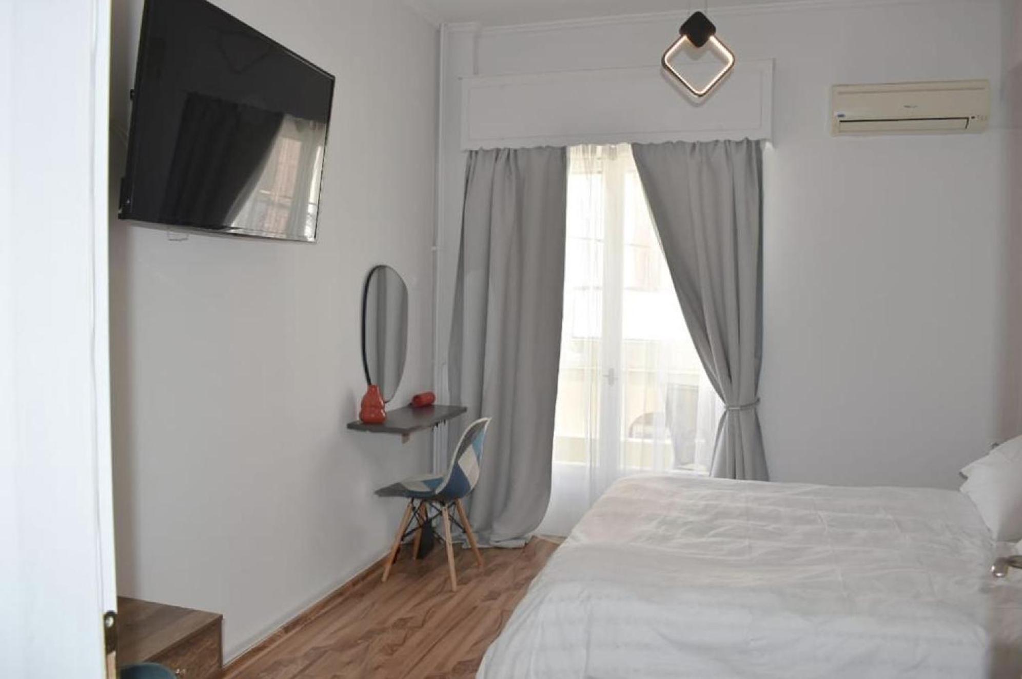 Modern Cozy Central Flat Patras Exterior photo
